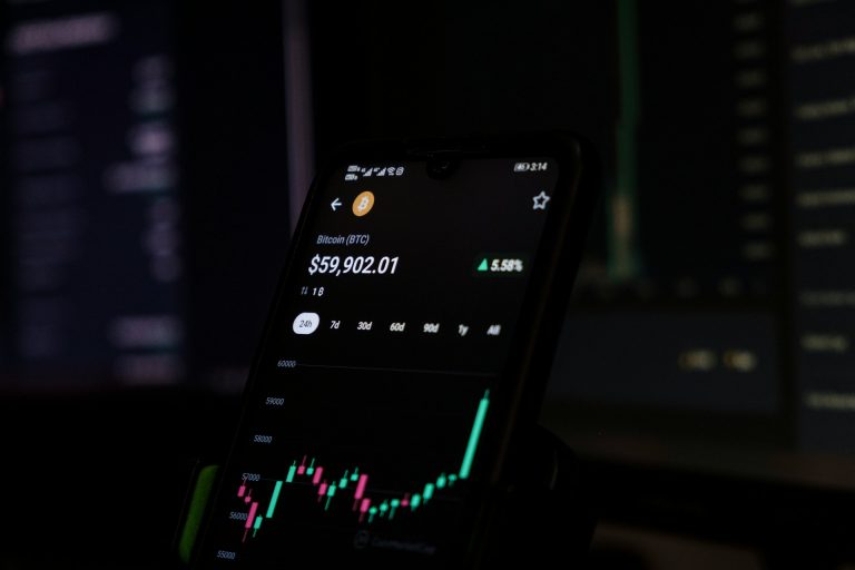 Top 100 Cryptocurrencies with Real-World Utility in 2025